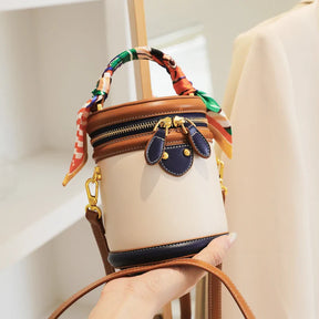 Bolsa em Couro Bucket Paris